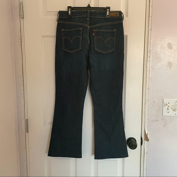 Levi's Jean - Picture 2 of 7